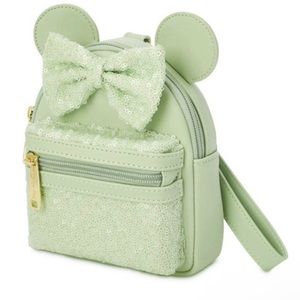 Disney Parks Loungefly Minnie Mouse Mini Backpack Wristlet